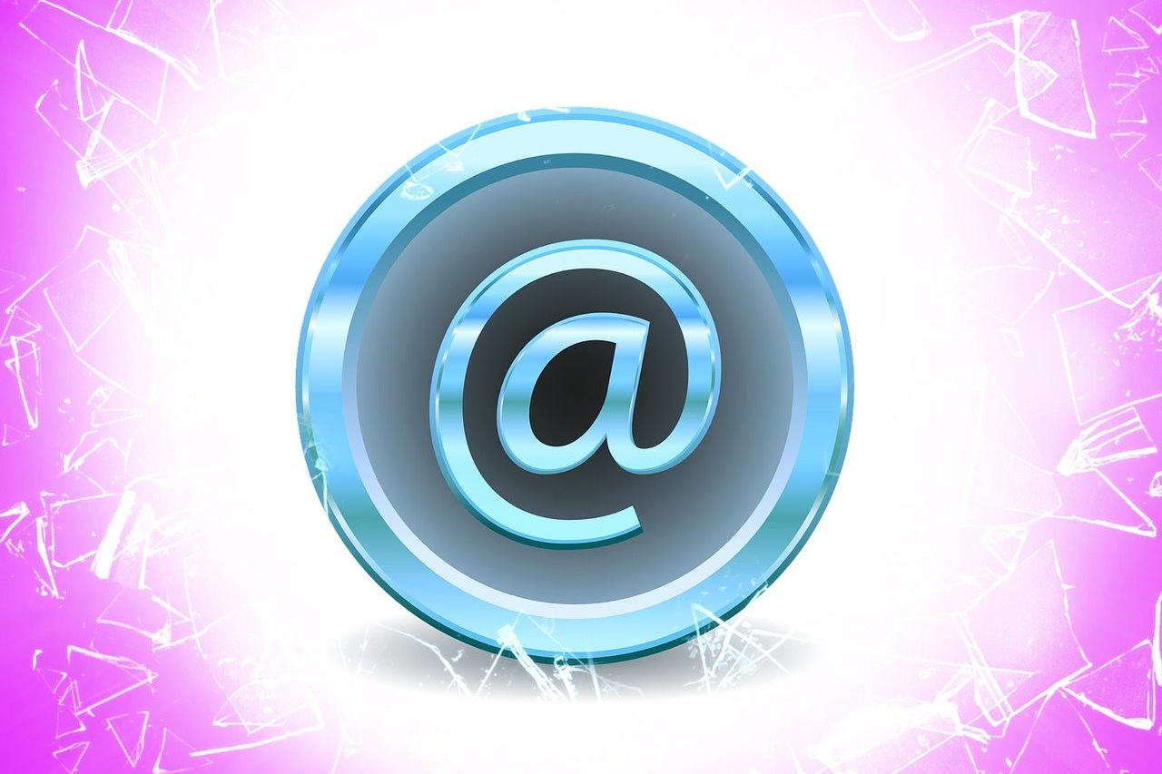 ¿Qué es el famoso Webmail en un Servicio de Hosting?